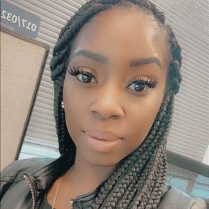 Meet your Posher, Arielle